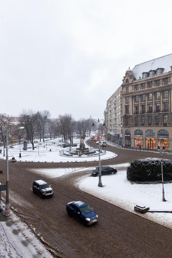 Romari Площа Міцкевича Lviv Luaran gambar